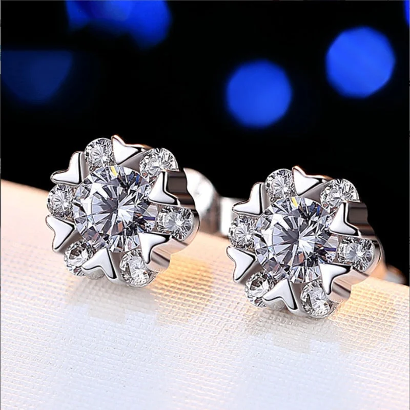 Exquisite Silver Color Heart Stud Earrings for Women Trendy Metal Inlaid Zircon Crystal Wedding Earrings Engagement Jewelry