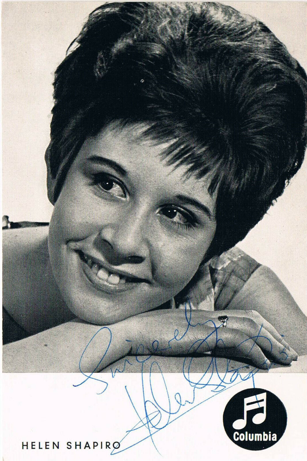 Helen Shapiro 1946- autograph signed postcard Photo Poster painting 3.5x5.5