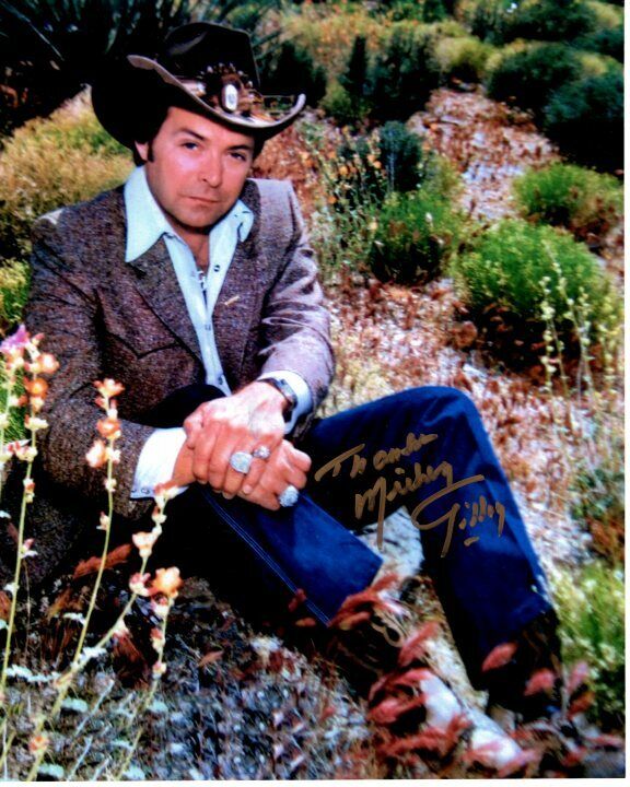 MICKEY GILLEY signed autographed Photo Poster painting