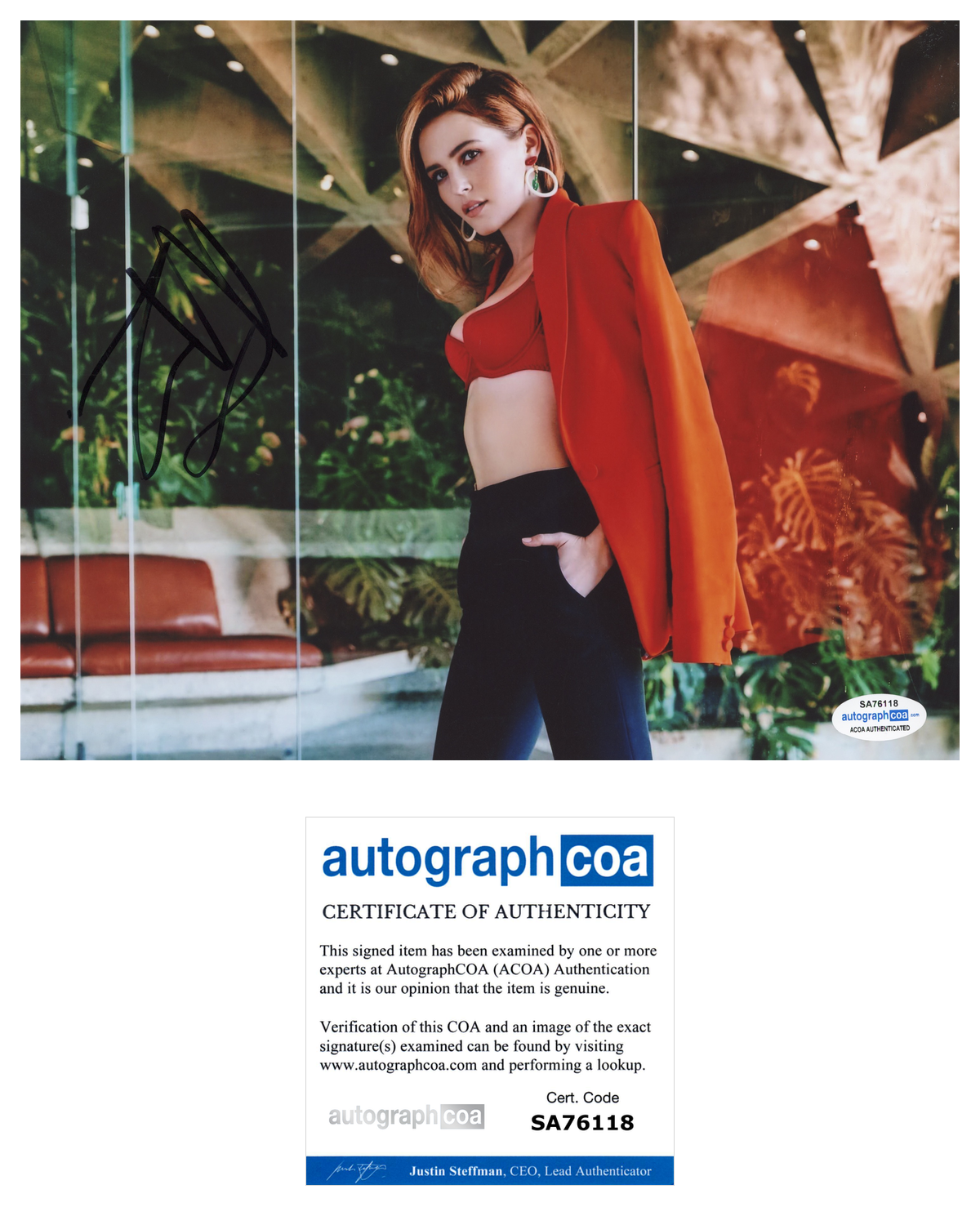 Zoey Deutch Signed Autographed 8x10 Photo Poster painting The Politician Sexy Actress ACOA COA