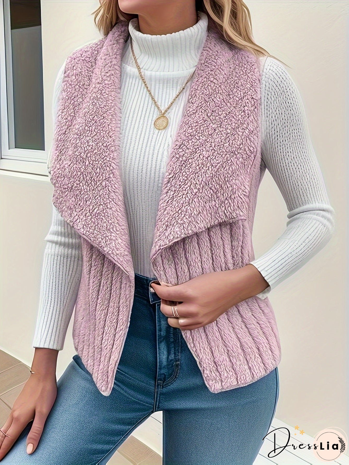 Casual and Comfortable winter garment