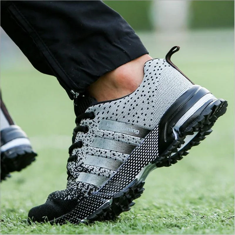 New 2020 Men Running Shoes Breathable Outdoor Sports Shoes Lightweight Sneakers for Women Comfortable Athletic Training Footwear