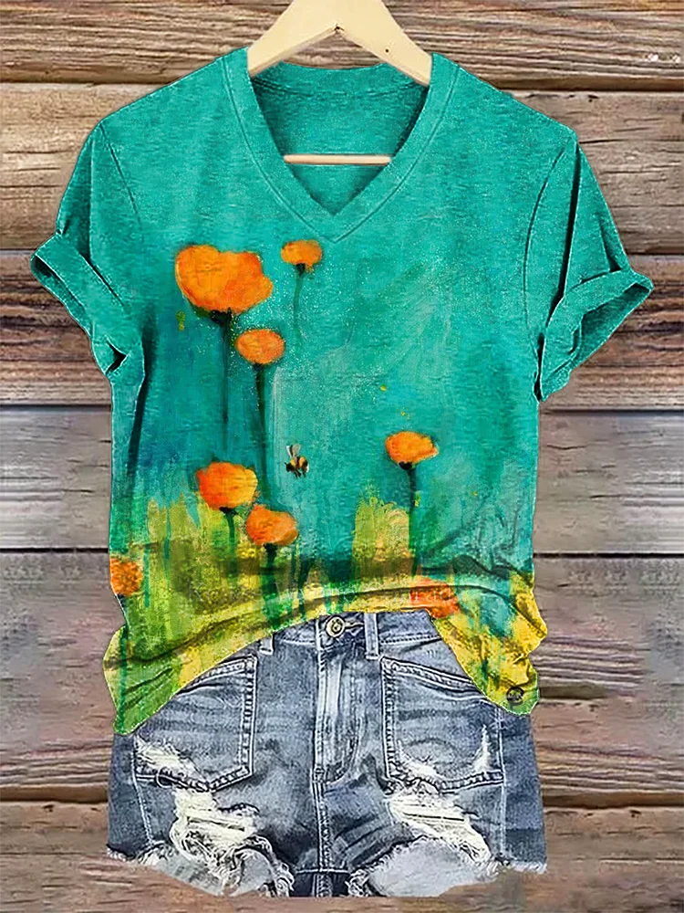Women's Vintage Floral Art Print V-neck Casual T-Shirt