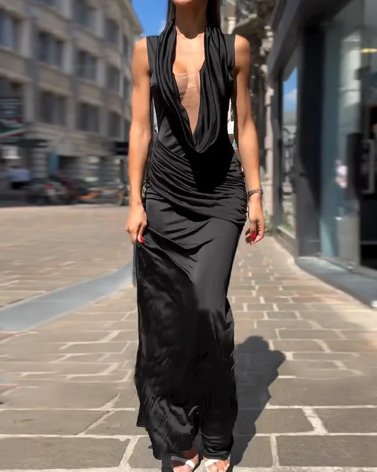 Sleeveless waist solid color dress