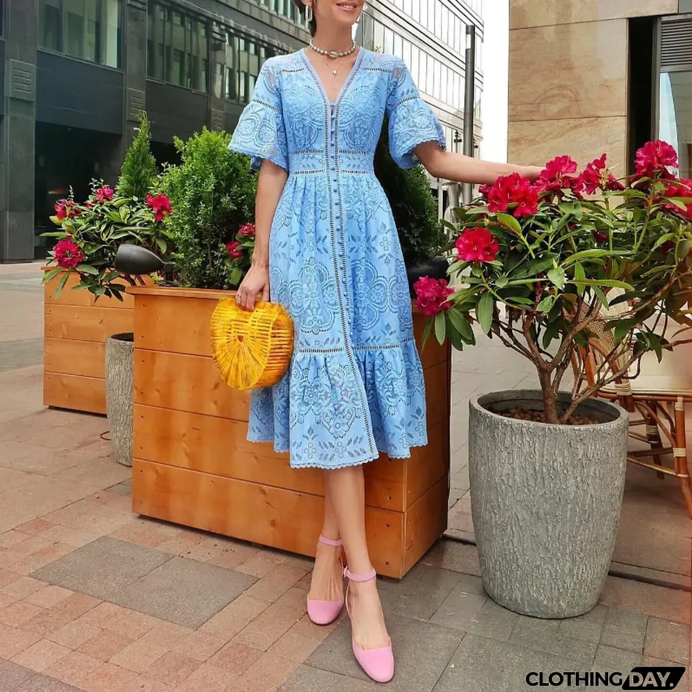 Women's V-Neck Cutout Lace Maxi Dresses