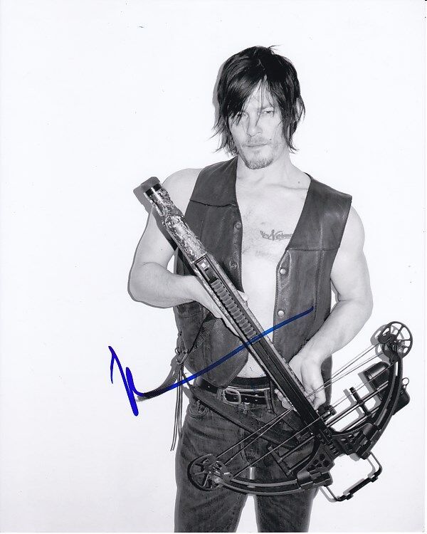 NORMAN REEDUS signed autographed THE WALKING DEAD DARYL DIXON Photo Poster painting