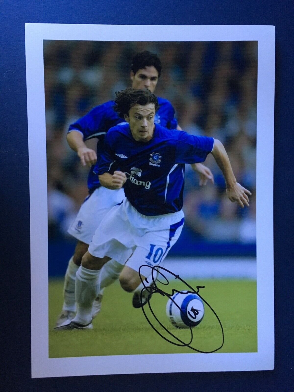 SIMON DAVIES - FORMER EVERTON FOOTBALLER - EXCELLENT SIGNED Photo Poster painting