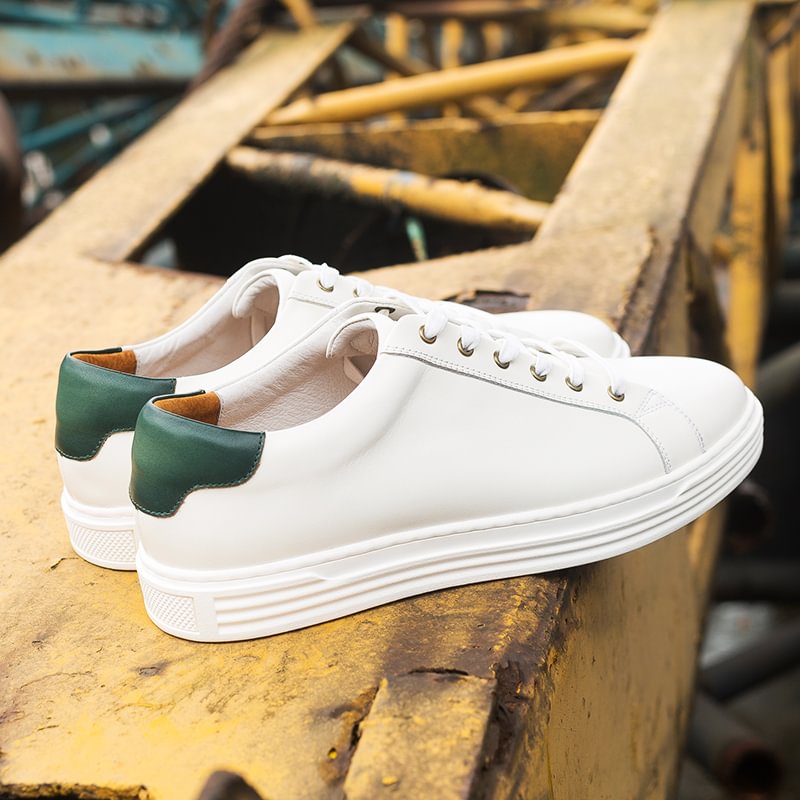 THE SNEAKER IN WHITE/GREEN/BLUE/BROWN