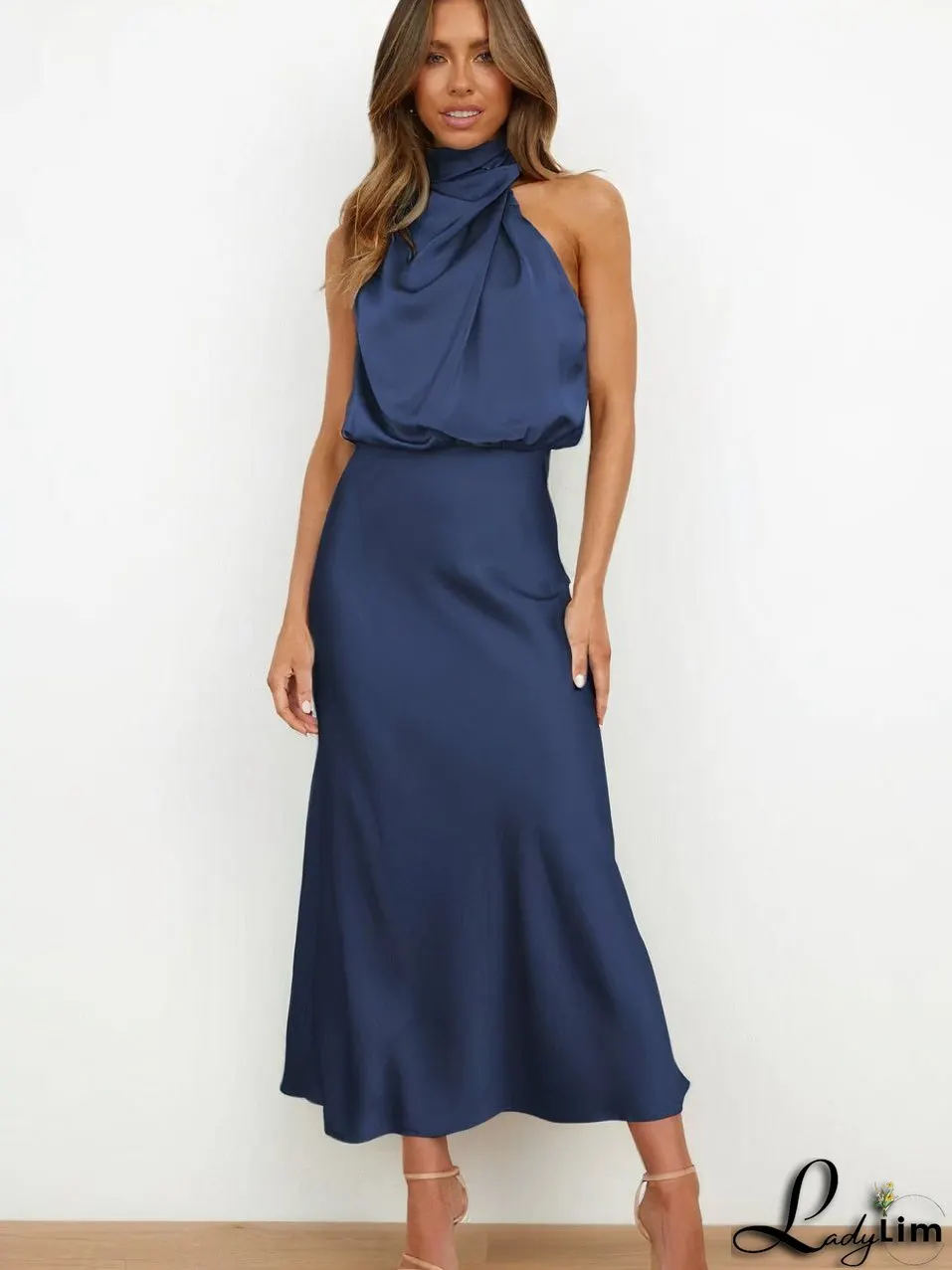 Classic and Stylish winter Dress
