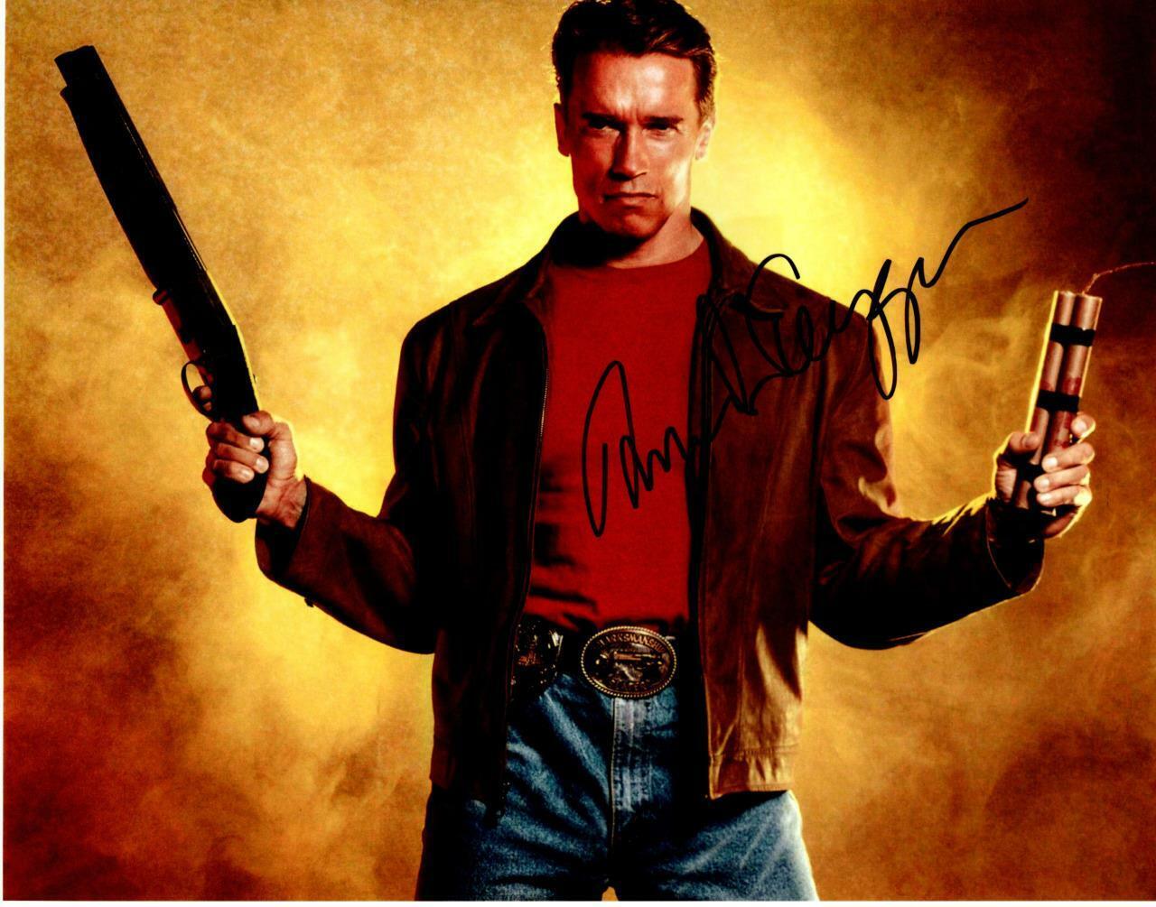 Arnold Schwarzenegger autographed 11x14 Photo Poster painting Really nice signed Photo Poster painting and COA