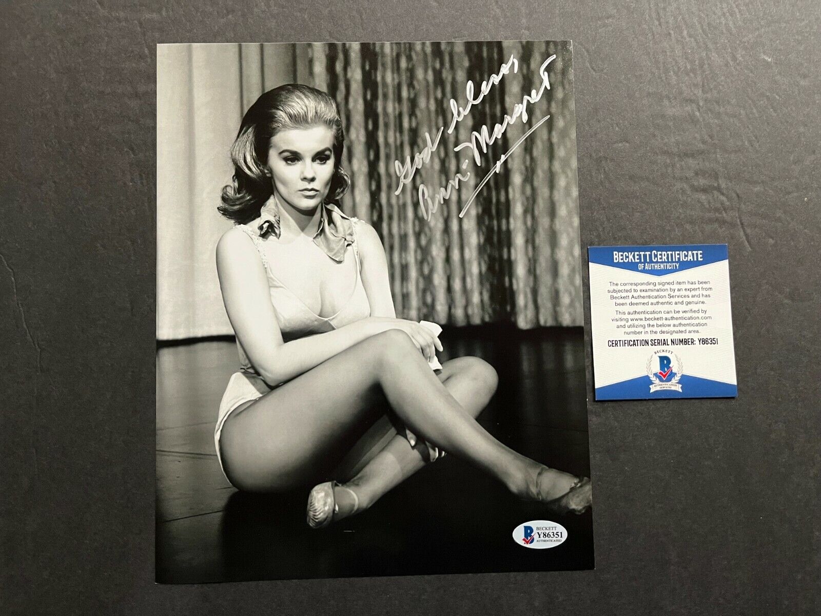 Ann Margret Rare! signed autographed classic sexy 8x10 Photo Poster painting Beckett BAS Coa