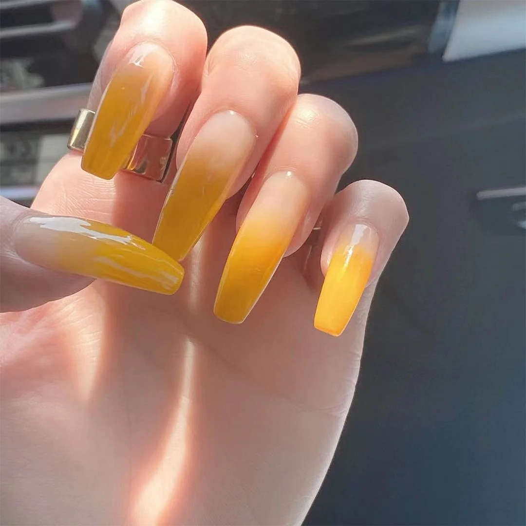 24pcs White Stripe Wear Long Paragraph Fashion Manicure Patch False Nails Save Time Wearable Nail Patch With Glue Fake Nails-Nail Inspo