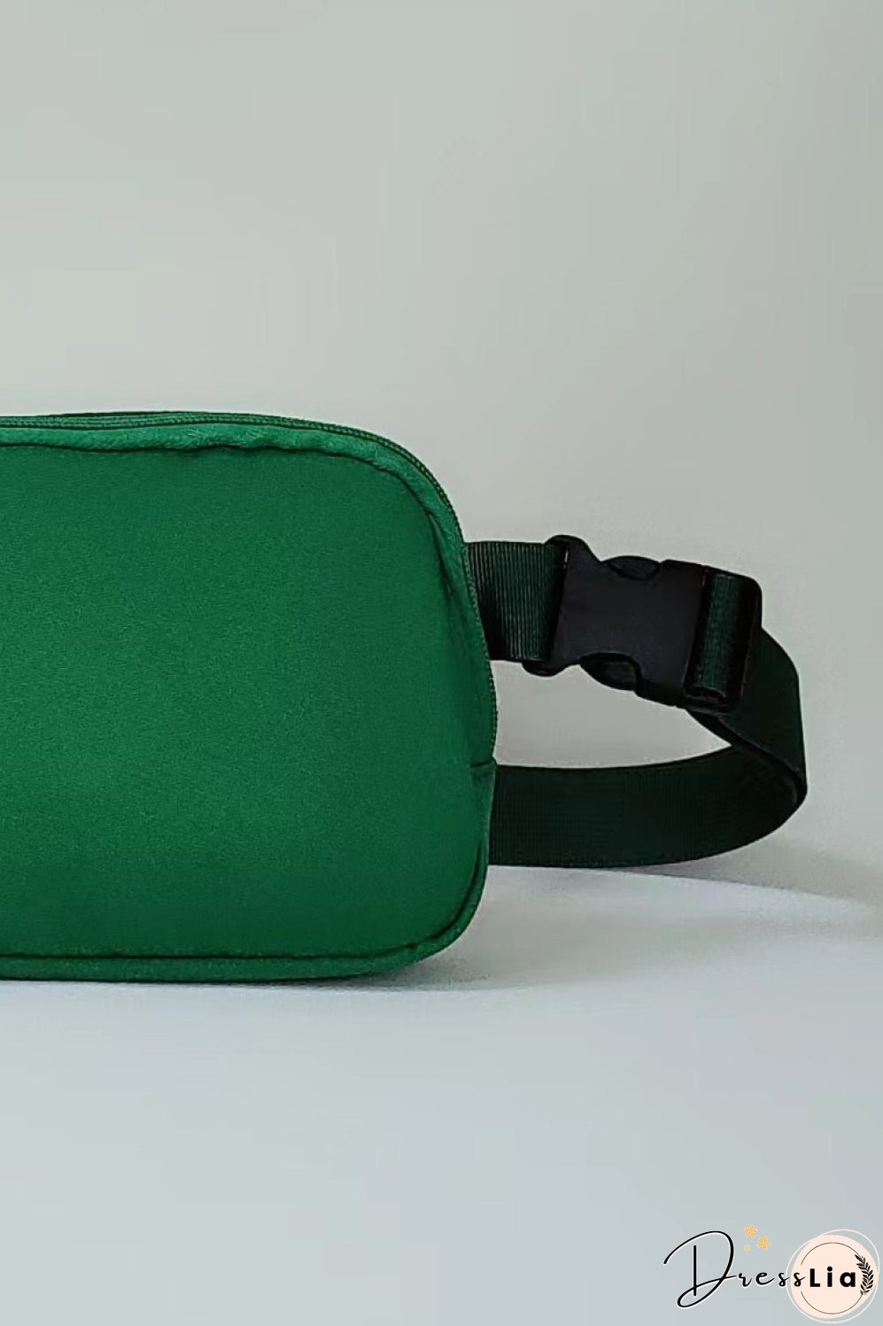 Buckle Zip Closure Fanny Pack