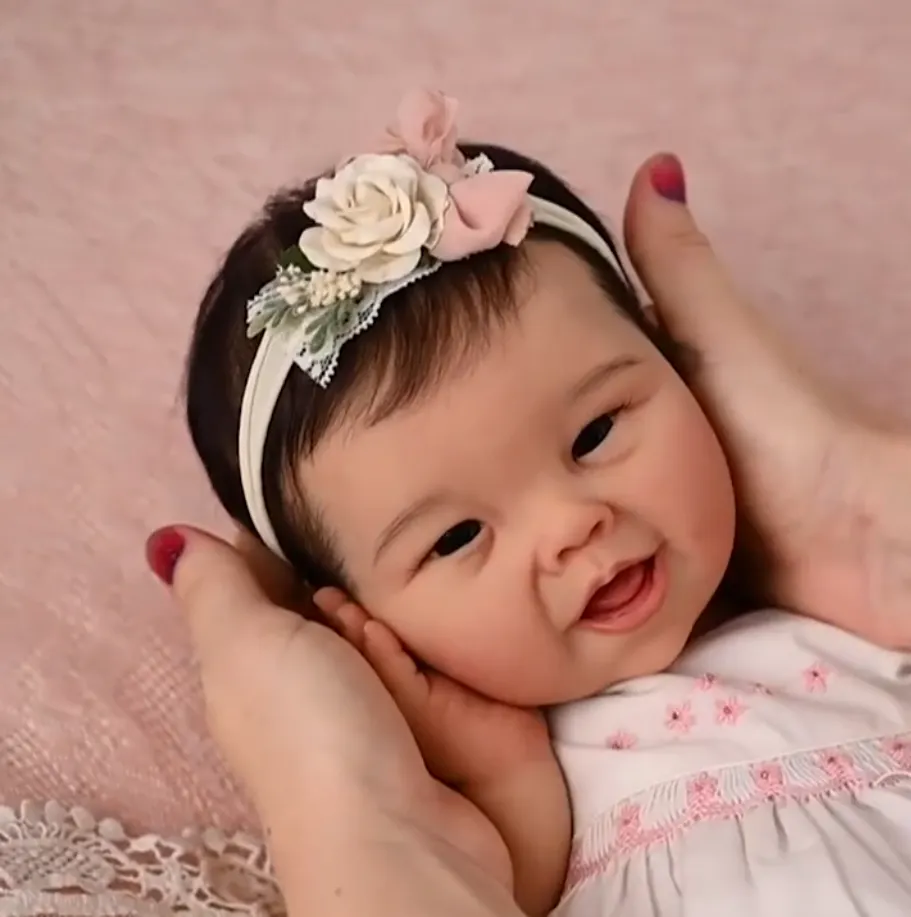 17 '' Real Lifelike Twins Dolly and Lloyd Reborn Baby Doll Girl