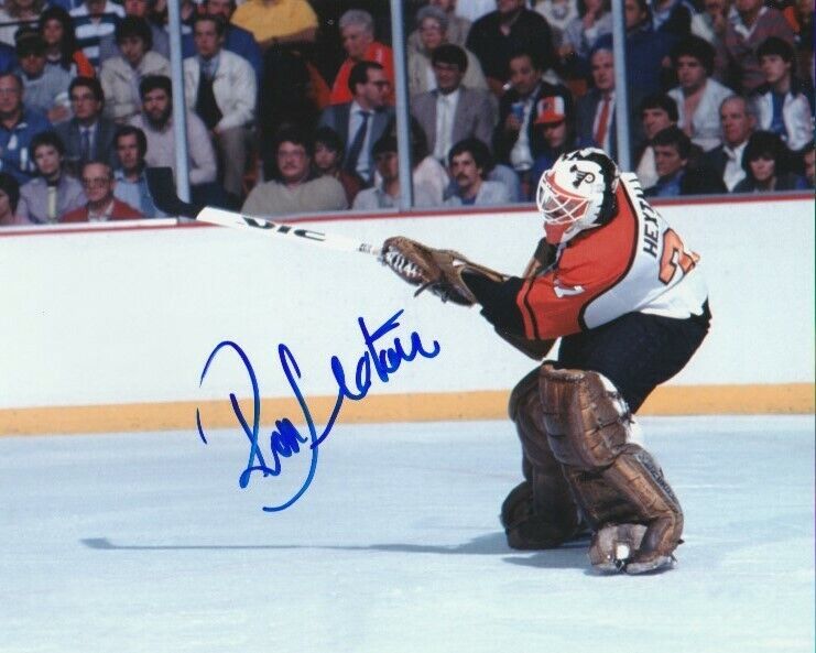 RON HEXTALL SIGNED PHILADELPHIA FLYERS GOALIE 8x10 Photo Poster painting #1 Autograph