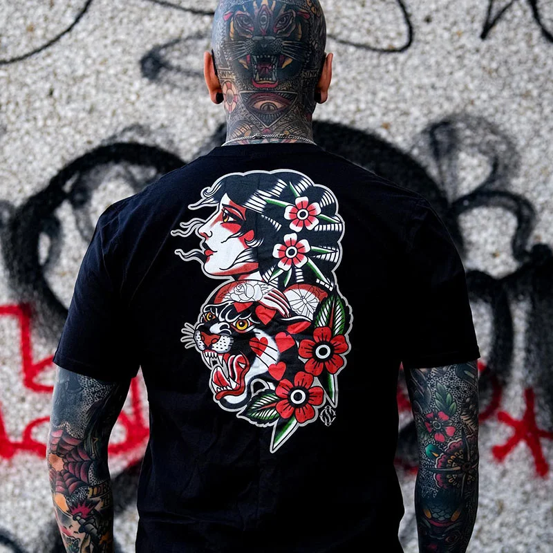 Leopard and Japanese Dancer Letter Casual Black Print T-shirt