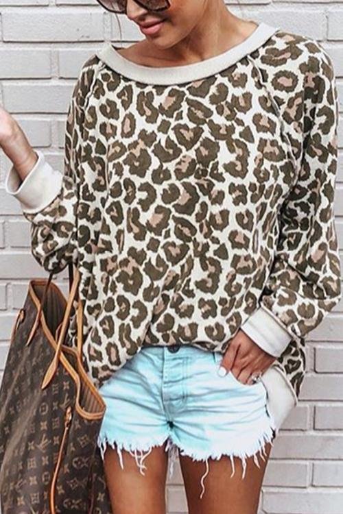 Leopard Print Color Long Sleeve T-shirt - Shop Trendy Women's Clothing | LoverChic