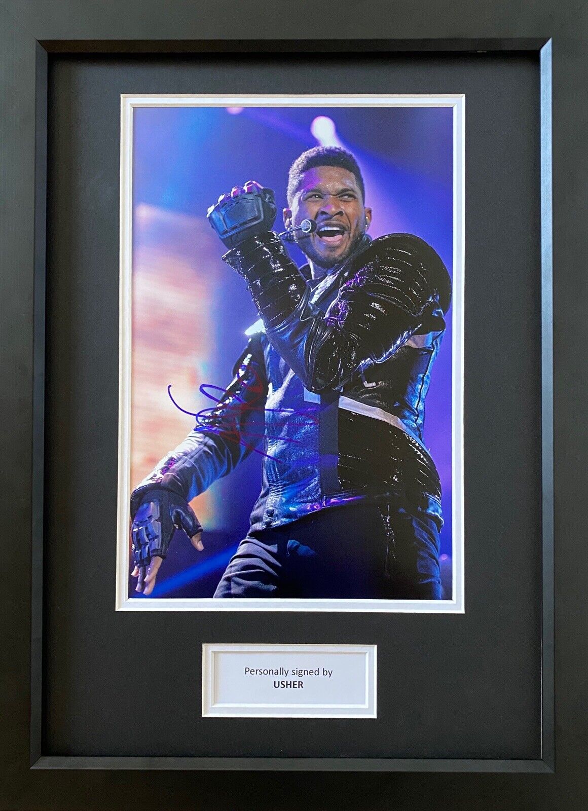 Usher Genuine Hand Signed 12x8 Music Photo Poster painting In A3 Wooden Frame, View Proof, 1