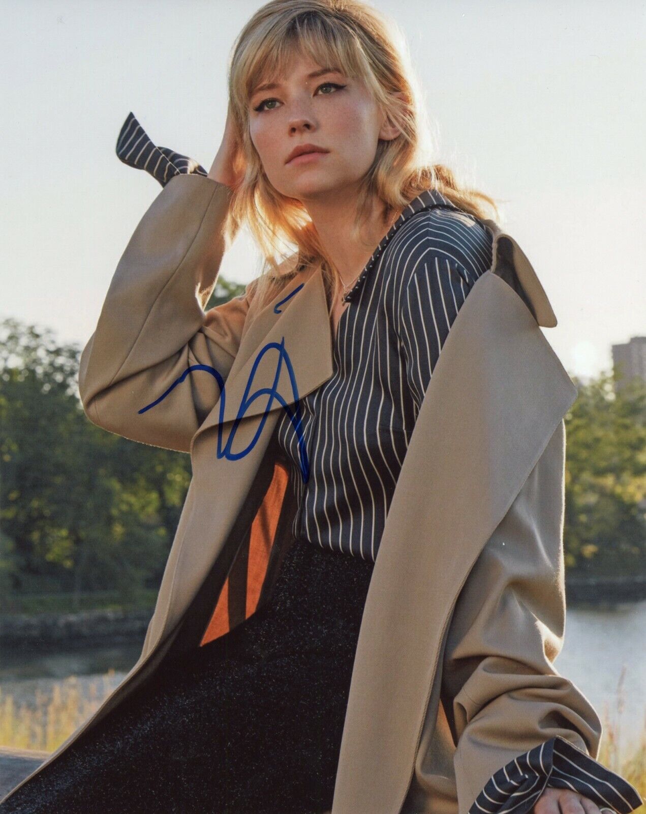 ~~ HALEY BENNETT Authentic Hand-Signed THE MAGNIFICENT SEVEN