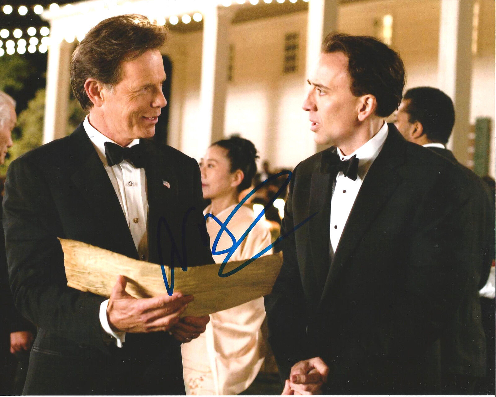 ACTOR NICOLAS CAGE SIGNED NATIONAL TREASURE 8X10 Photo Poster painting W/COA BOOK OF SECRETS D