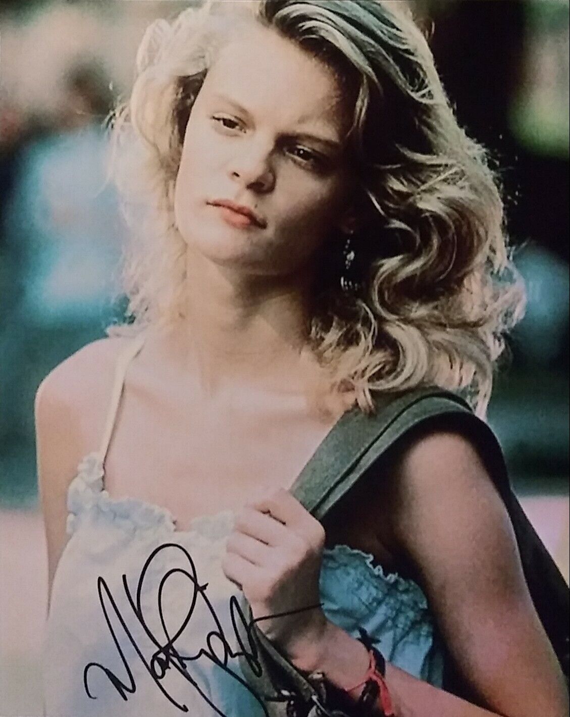 Martha Plimpton signed 8 x 10