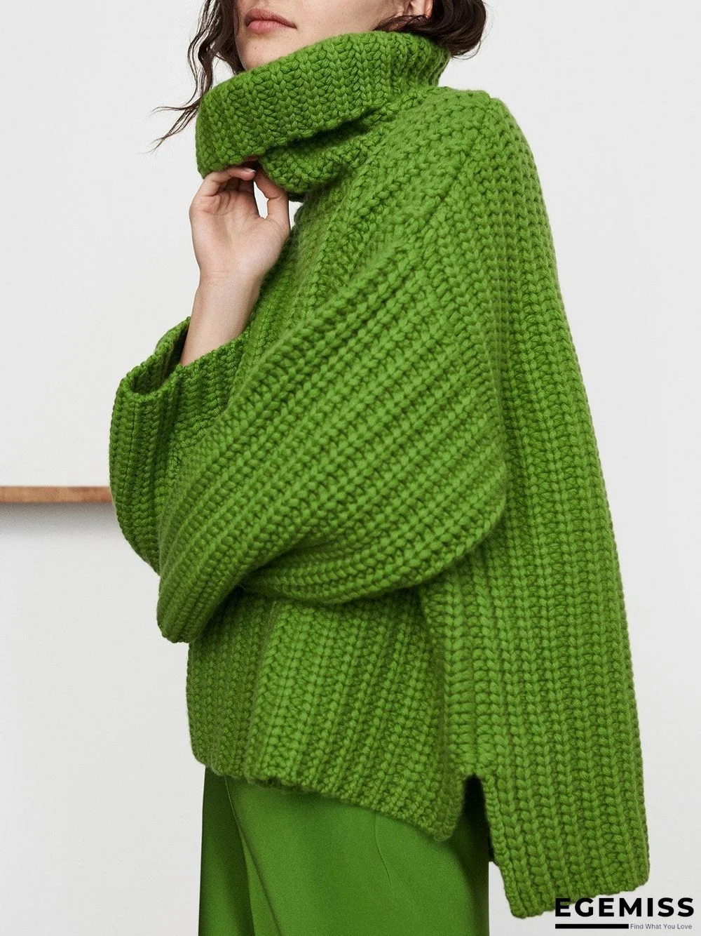 Green Turtleneck Knitted Casual Solid Sweater | EGEMISS