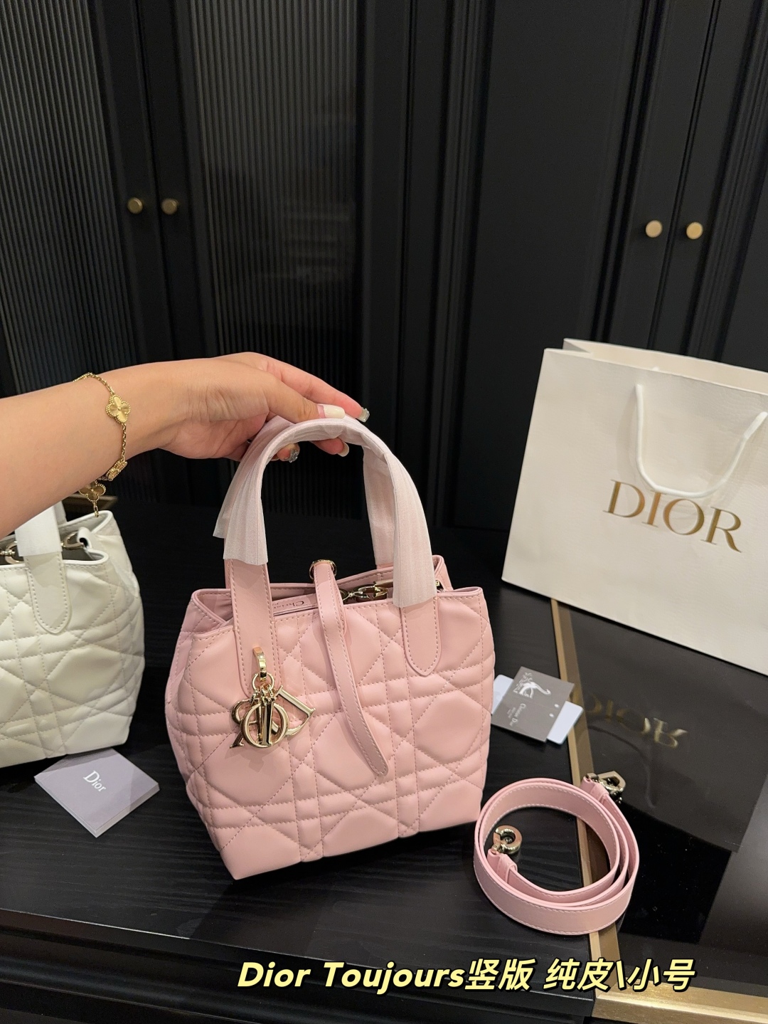 0e0860b914e23b1b595594b8970f579a