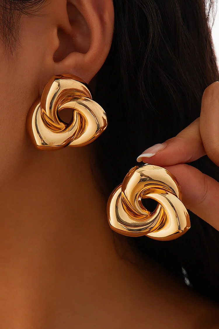 Cutout Flower Design Alloy Fashionable Stud Earrings