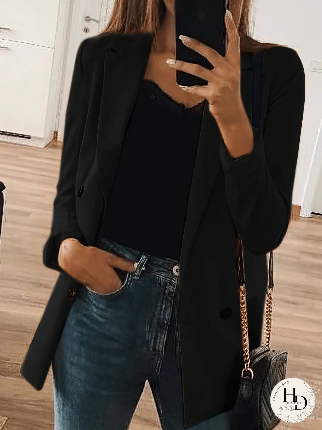 Sophisticated Mid-Length Blazer with Functional Pockets