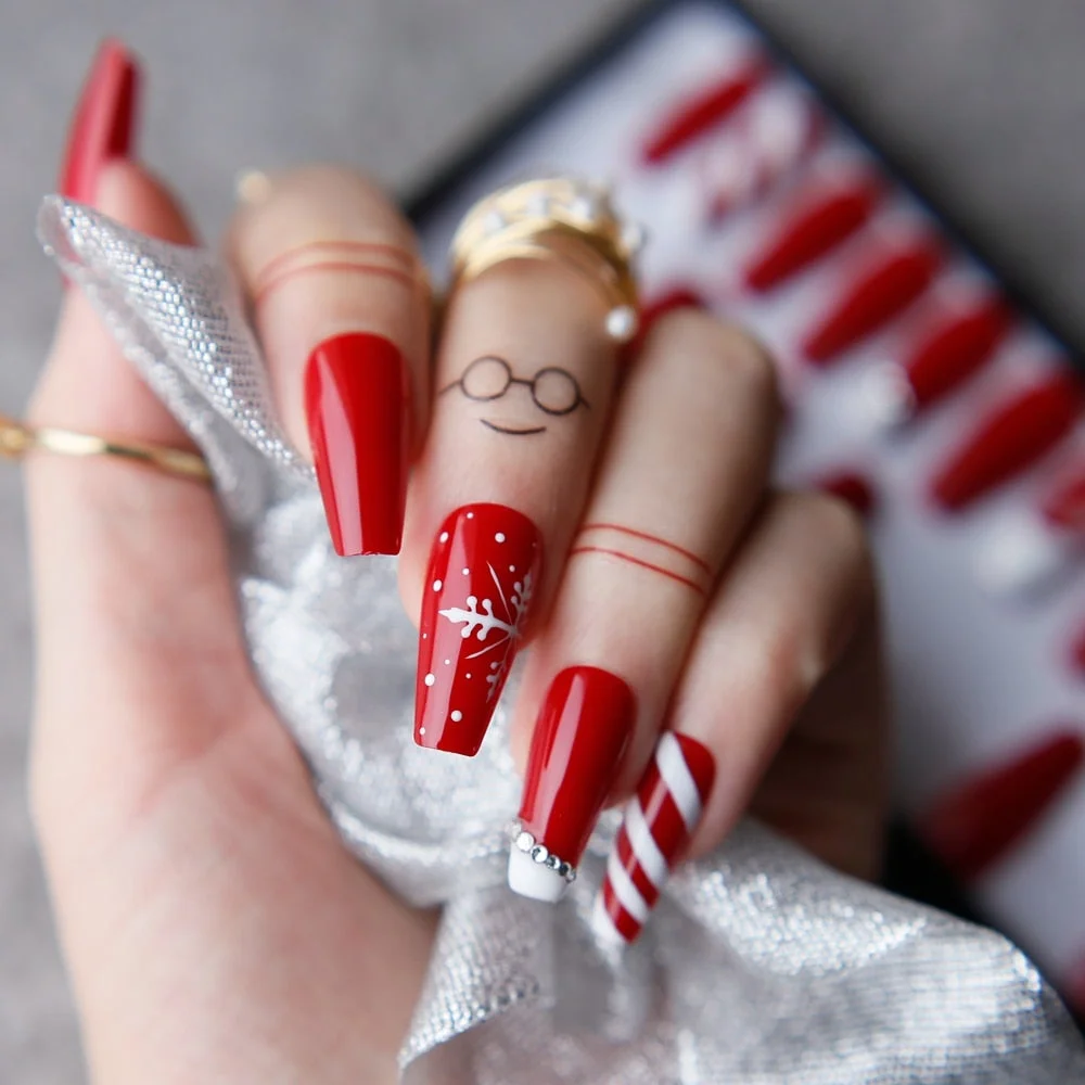 Christmas candycane Coffin False nails with box  Acrylic crystal DIY Style Art Fake nalis Tips Press on nails Snow Christmas hat-Nail Inspo