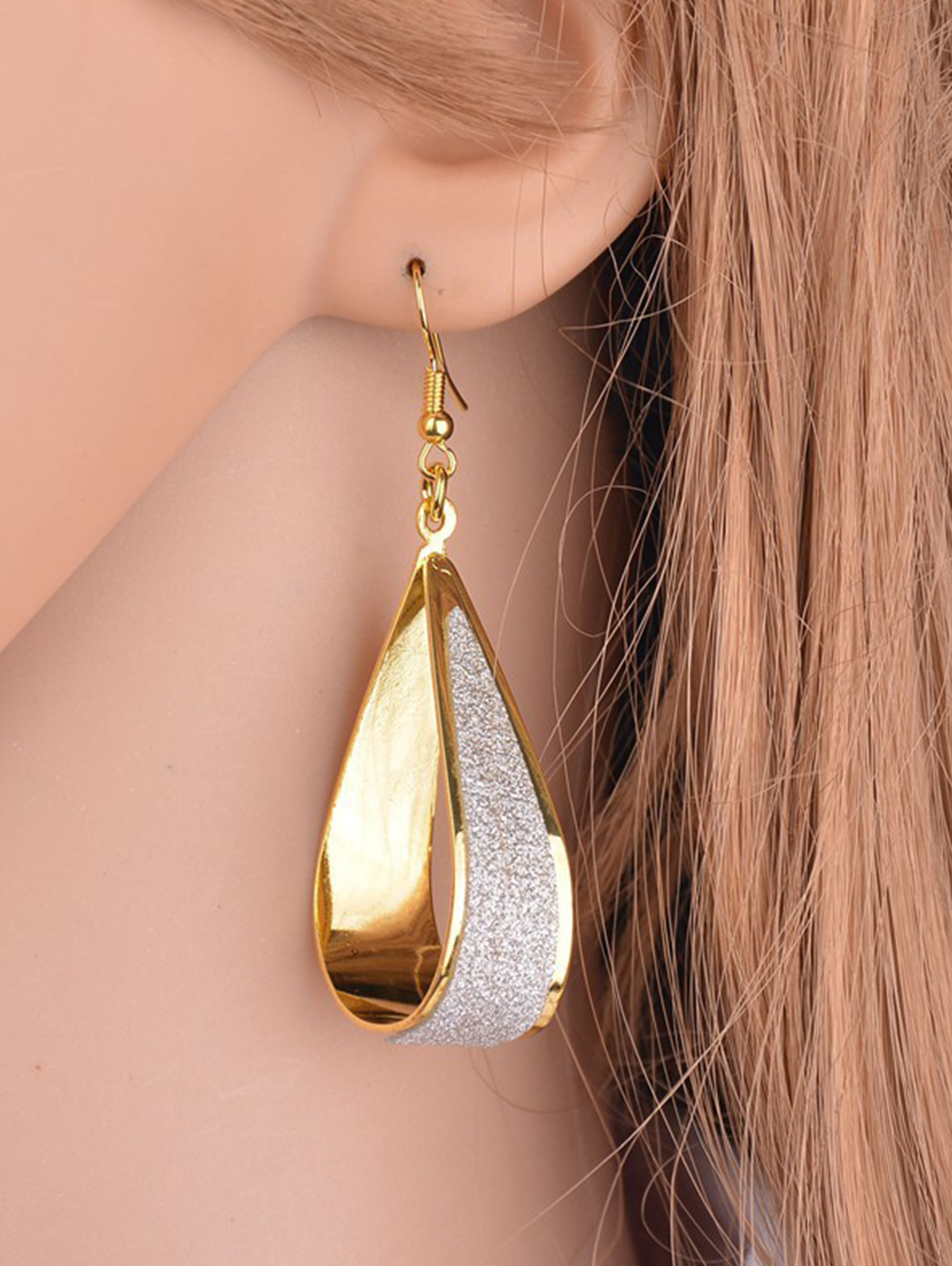 Elegant Sparkly Water Droplet Shaped Earrings