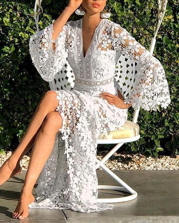 V-Neck Hollow Long Sleeve A-Line Flare Sleeve Dress