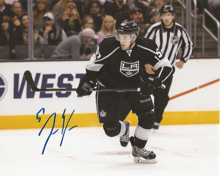 Los Angeles Kings Linden Vey Signed Autographed 8x10 Photo Poster painting COA E