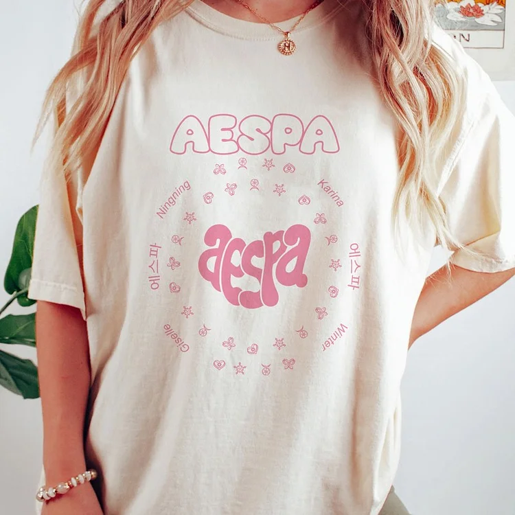 aespa Album MY WORLD Cute Logo T-shirt