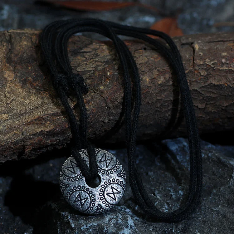 Coutureaura Dagaz Rune Pendant Neckalce