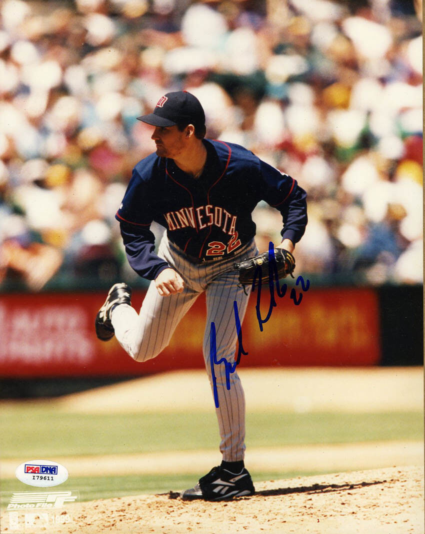 Brad Radke SIGNED 8x10 Photo Poster painting Minnesota Twins PSA/DNA AUTOGRAPHED