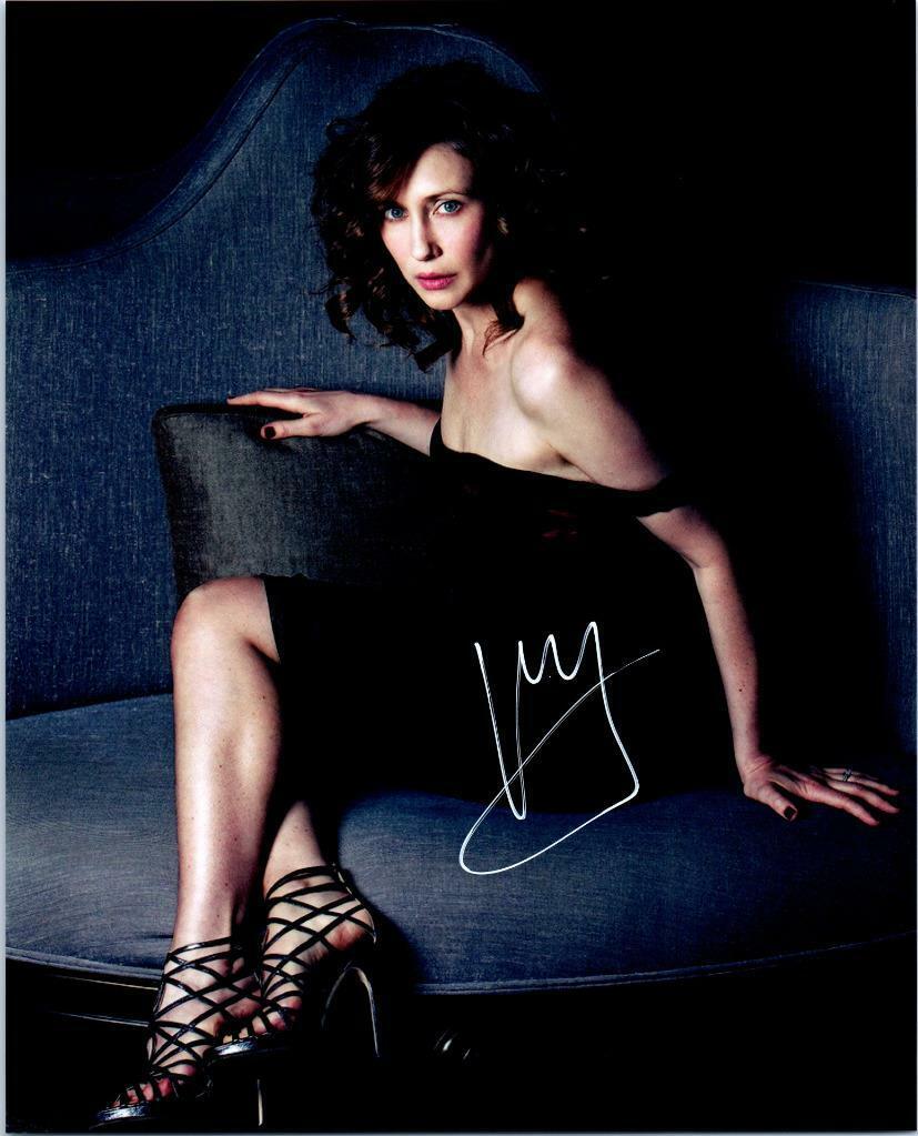 Vera Farmiga signed 8x10 Picture Photo Poster painting autographed includes COA