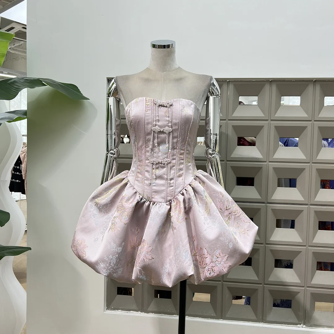 Brownm Exquisite Buckle National Style Elements Ponum Tecticle Boobs Fish Bone Waist Short Skirt Strap Niche