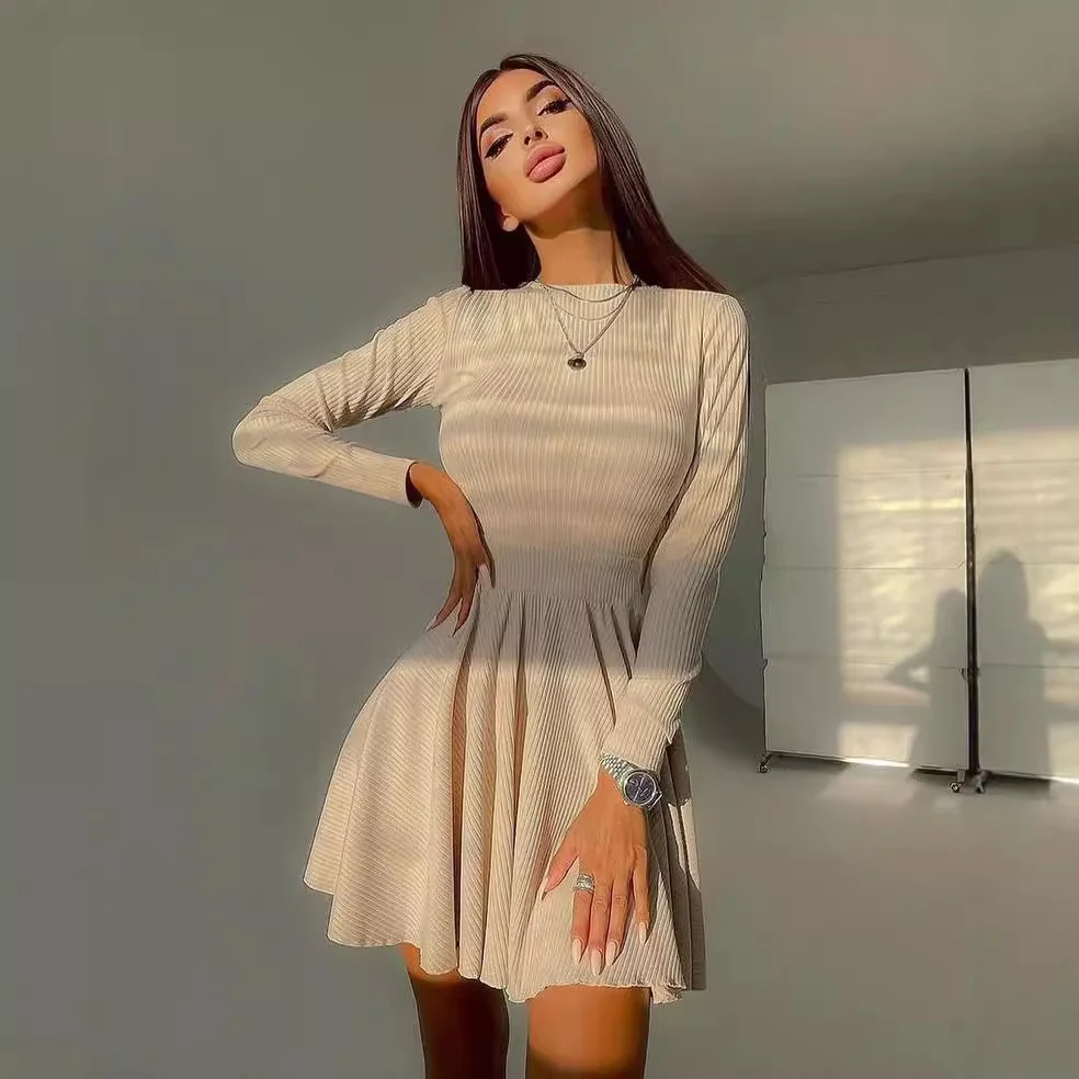 Uveng Uveng New Women's Hot Girl Wind Pure Color Round Collar Back Hollow A Word Skirt Long Sleeve Dress