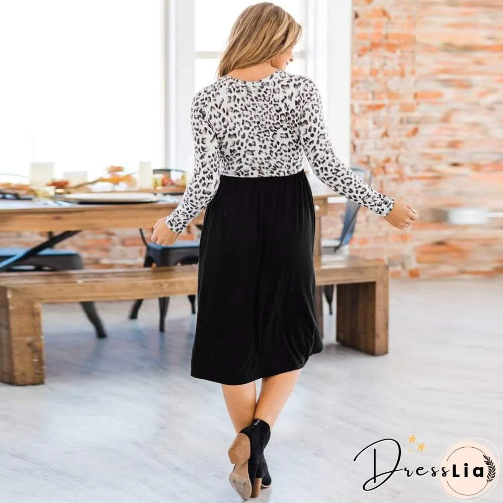 Crew Neck Long Sleeve Plaid Botton Midi Dress