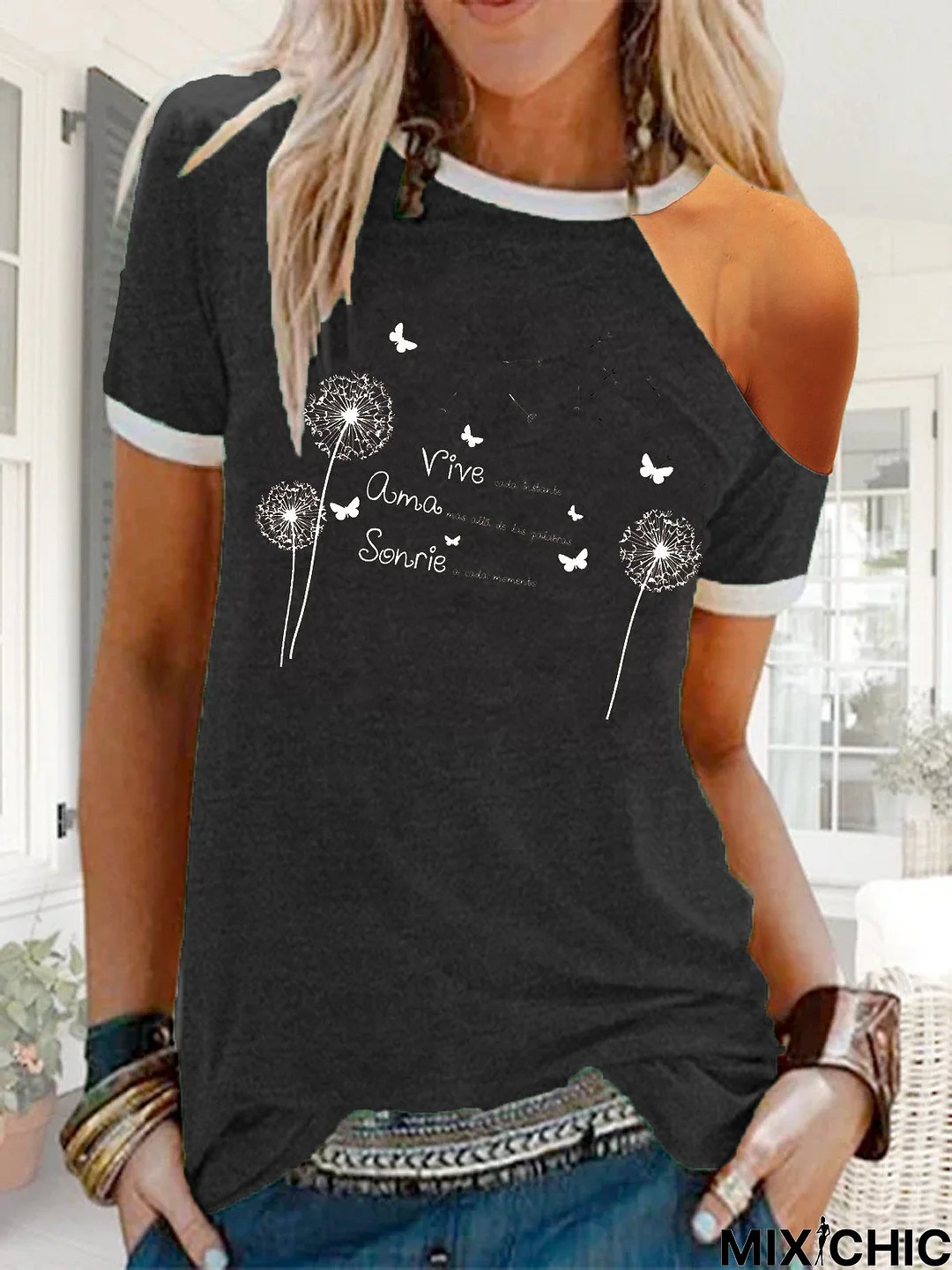 Dandelion Short Sleeve Floral Crew Neck T-shirt
