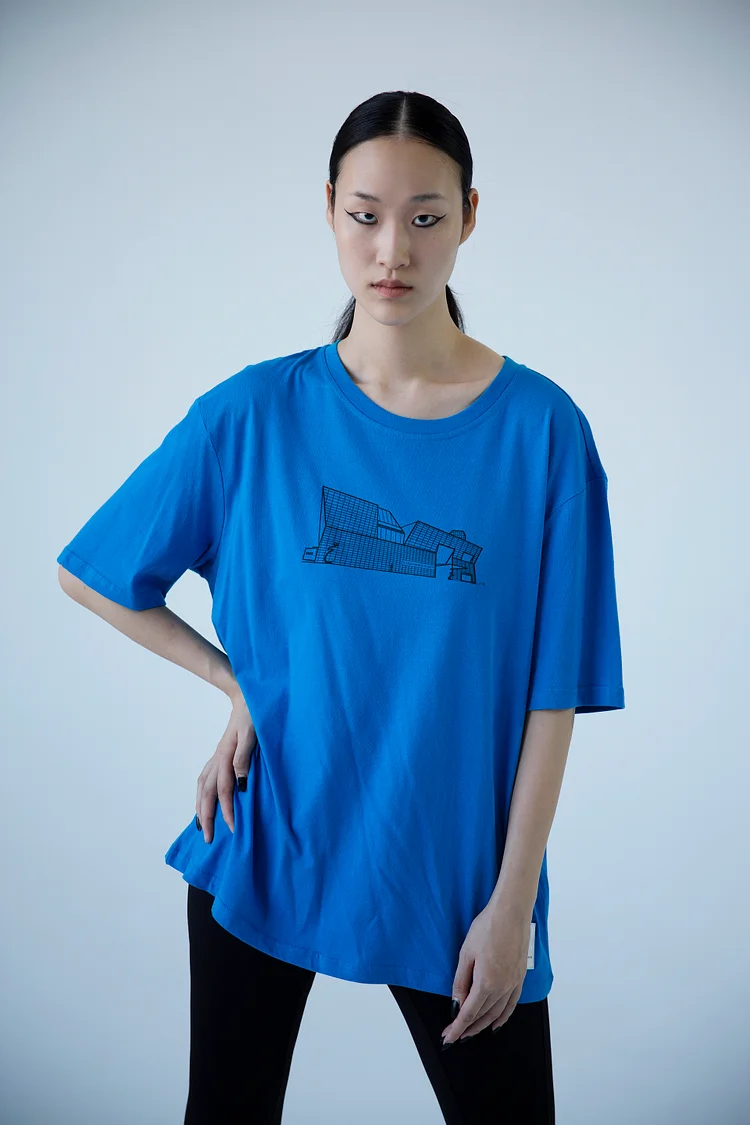 AGA KHAN MUSEUM X JUMA Architectural Series Unisex T-Shirt  - 4 Recycled Water Bottles - Blue