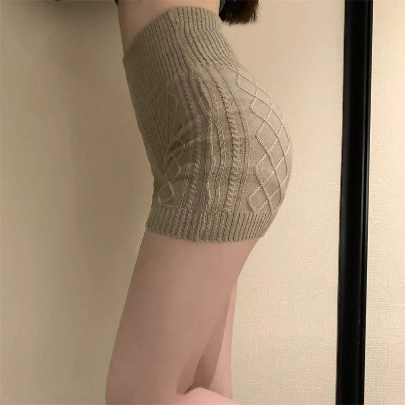 Uveng Uveng Knitted Safety Pants Women 2023 Spring And Autumn New Inner Warm Abdominal Hips Without Trace Bottom Shorts