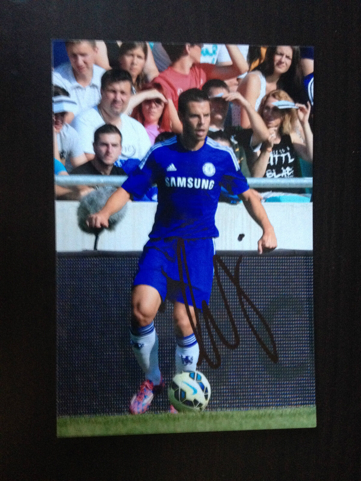 CESAR AZPILICUETA - CHELSEA FOOTBALLER - SUPERB SIGNED COLOUR Photo Poster paintingGRAPH