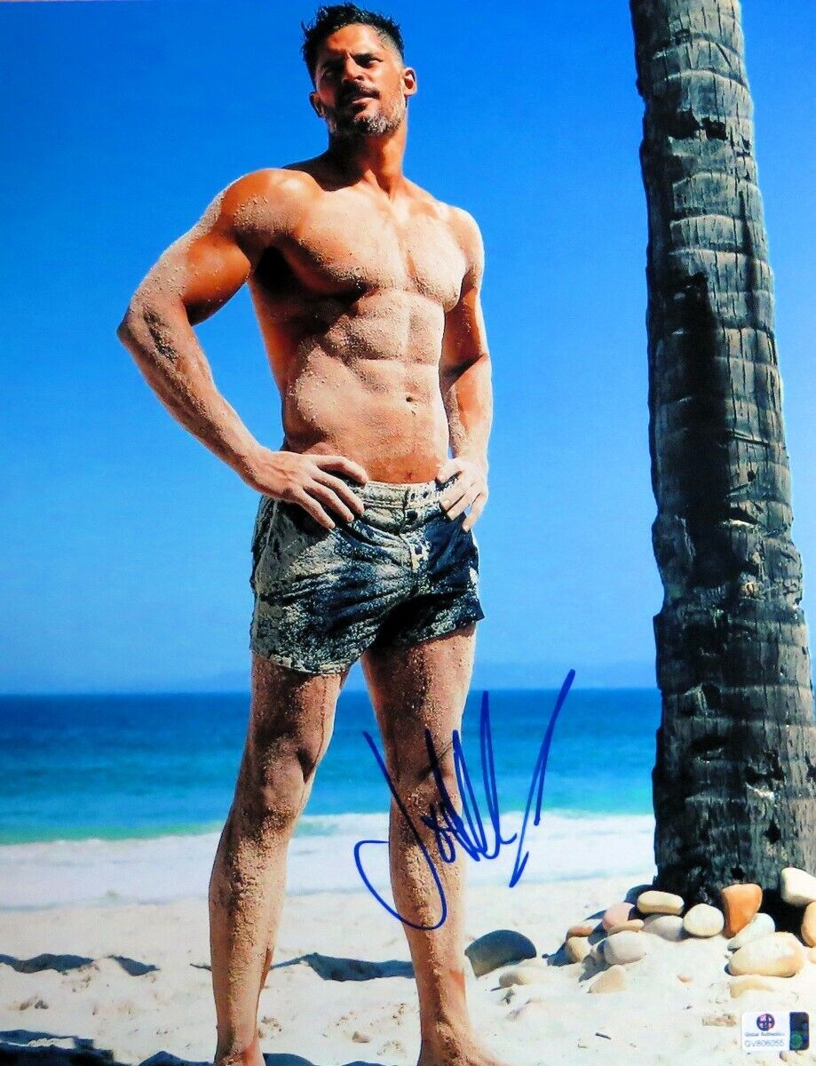 Joe Manganiello Signed Autographed 11X14 Photo Poster painting Sexy Abs Sandy on Beach GV806055