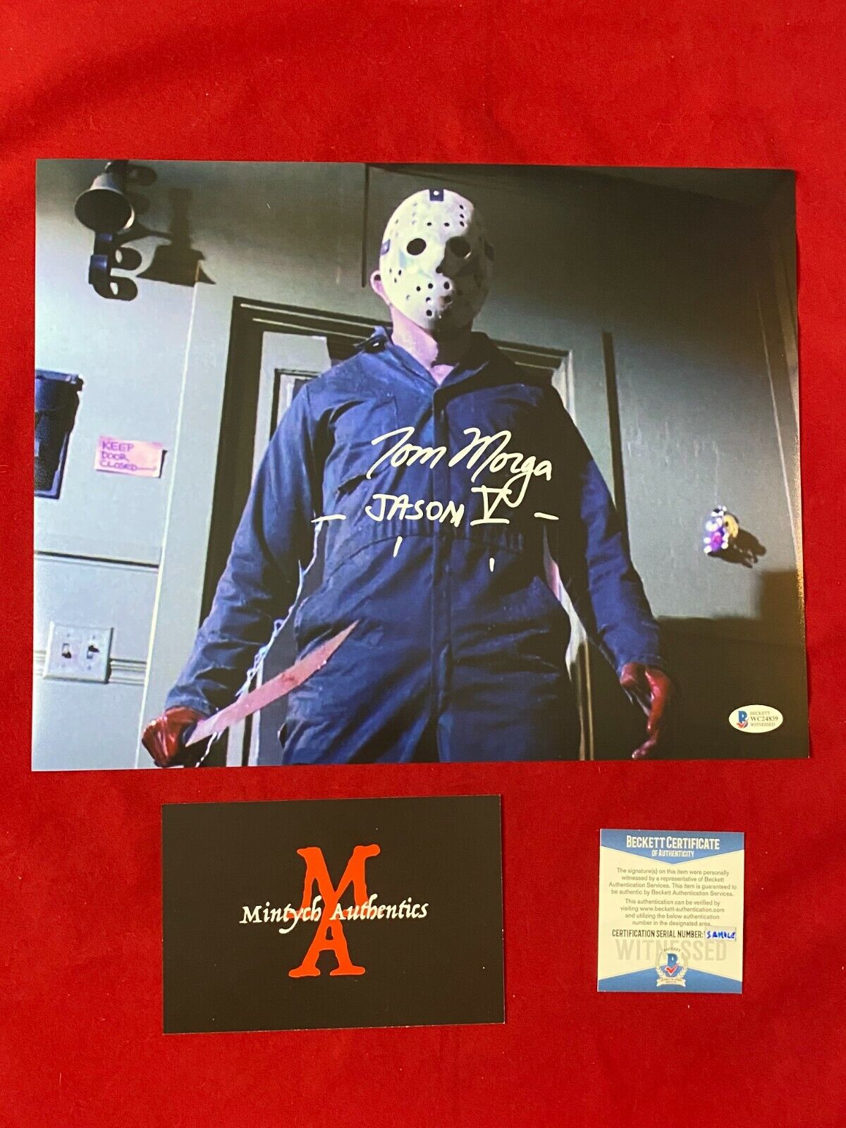 TOM MORGA AUTOGRAPHED SIGNED 11x14 Photo Poster painting! FRIDAY THE 13TH JASON VOORHEES BECKETT