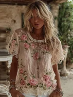 Women's Vintage Pink Flower Art Short Sleeve T-shirt