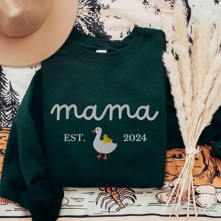 Custom Embroidered Sweatshirt Hoodie Mama and Kids Portrait with Photo - Mother's Day Gifts