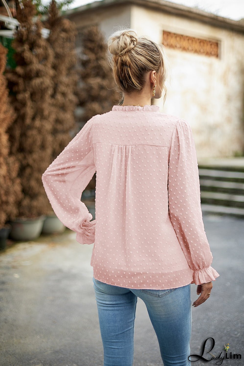 Classic and Comfortable Blouse