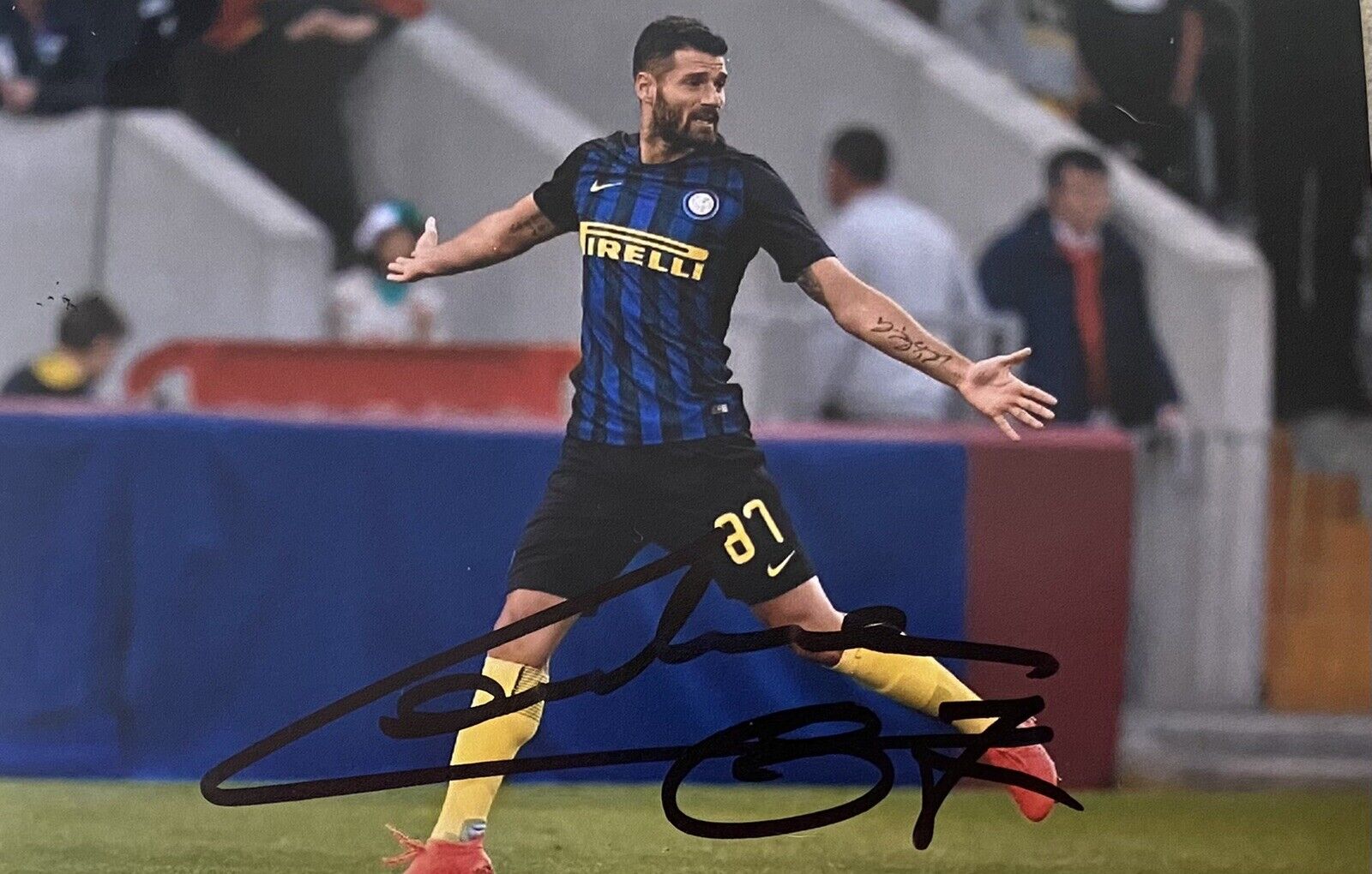 Antonio Candreva Hand Signed Inter Milan 6X4 Photo Poster painting 2